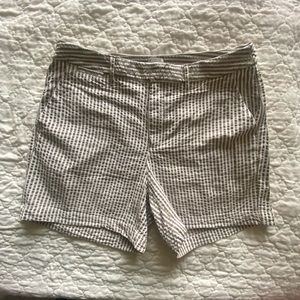 Women A New Day Shorts Brown Stripes Size 4 Cotton